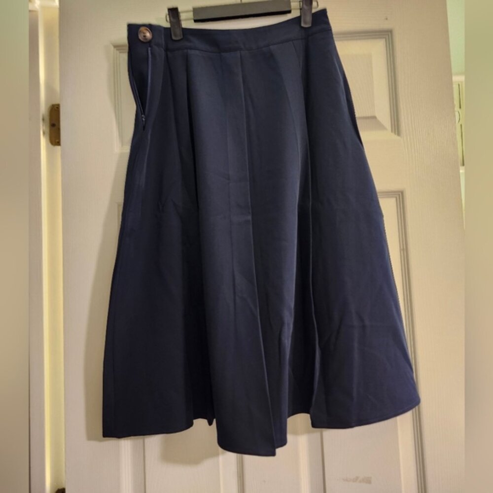 Navy Blue Pleated Midi Skirt Size M - Picture 2 of 7